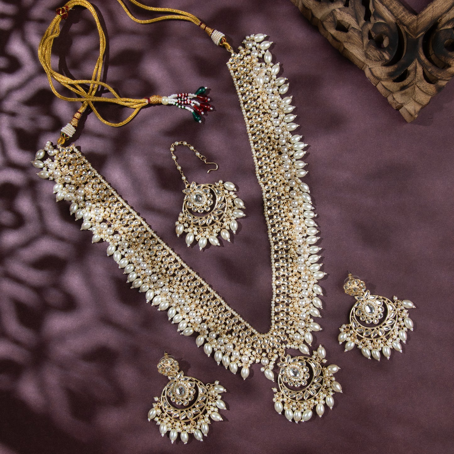 Ivory Kundan Jadau Set -