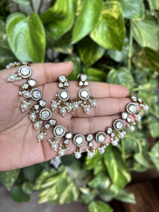 Vaidehi Victorian Pearl Necklace Set -