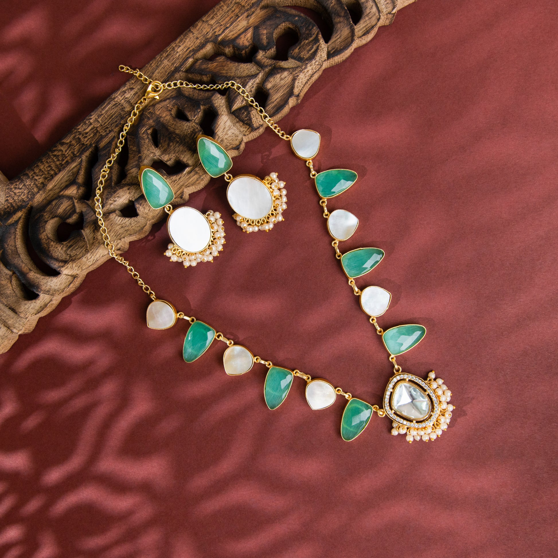 Green Aura Natural Stone Set - 