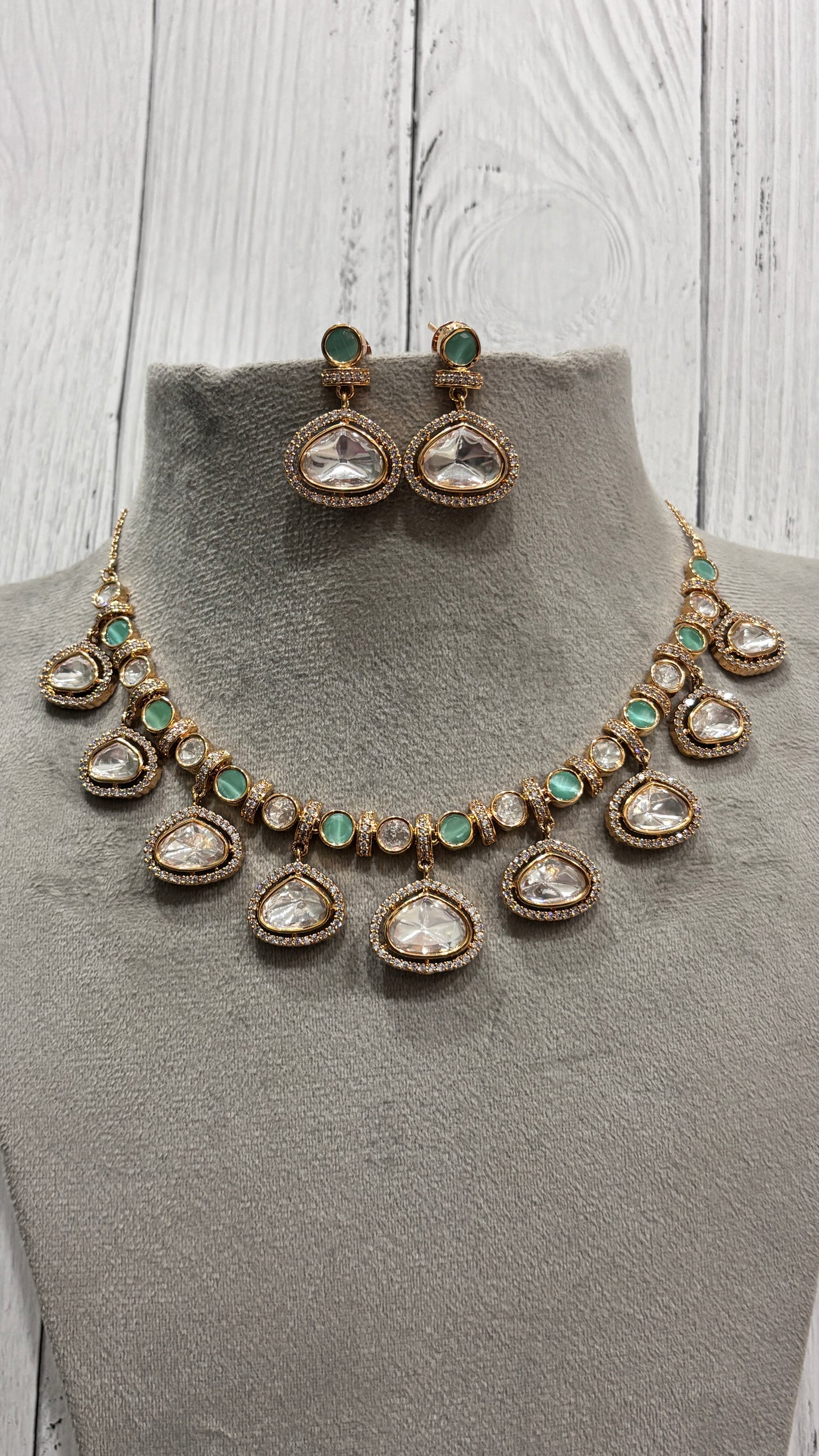 Vaanika Mint Royale Moissanite Necklace Set