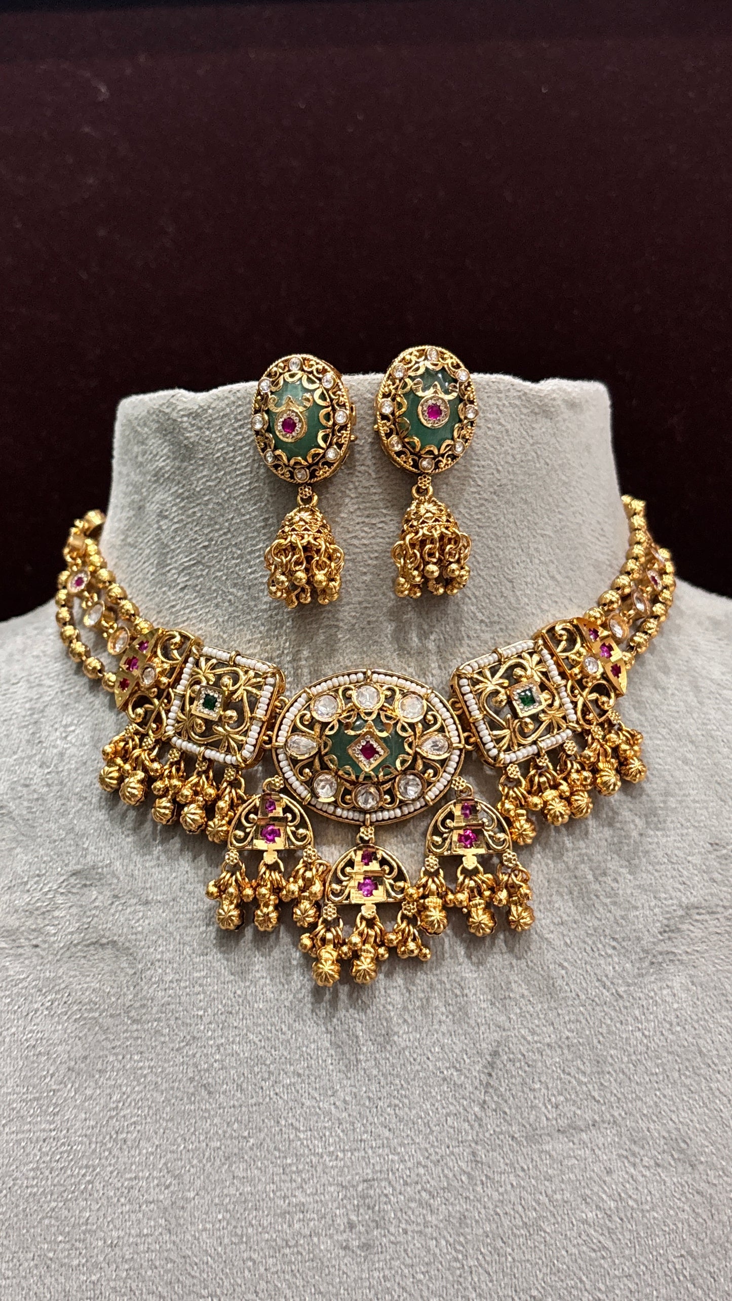 Aarunya Heritage Temple Kundan Choker Set