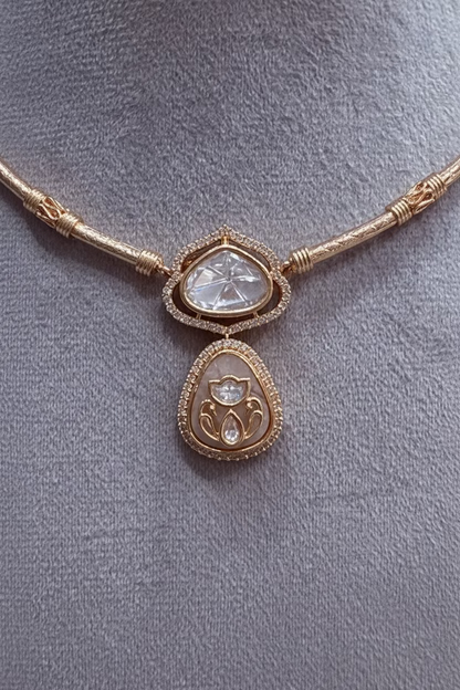 Aarna Beige Moissanite Hasli Necklace Set