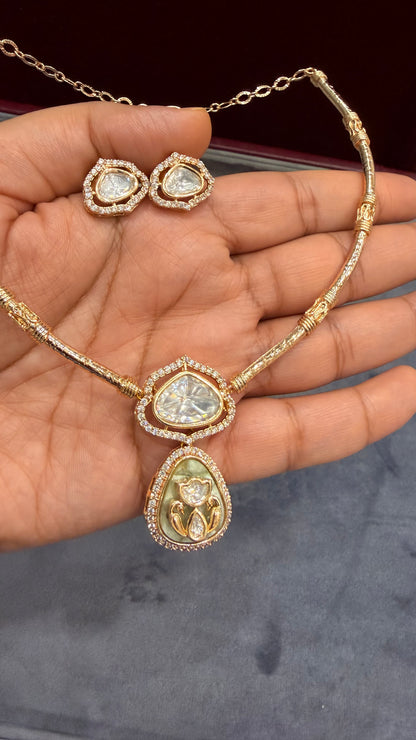 Aarna Mint Moissanite Hasli Necklace Set