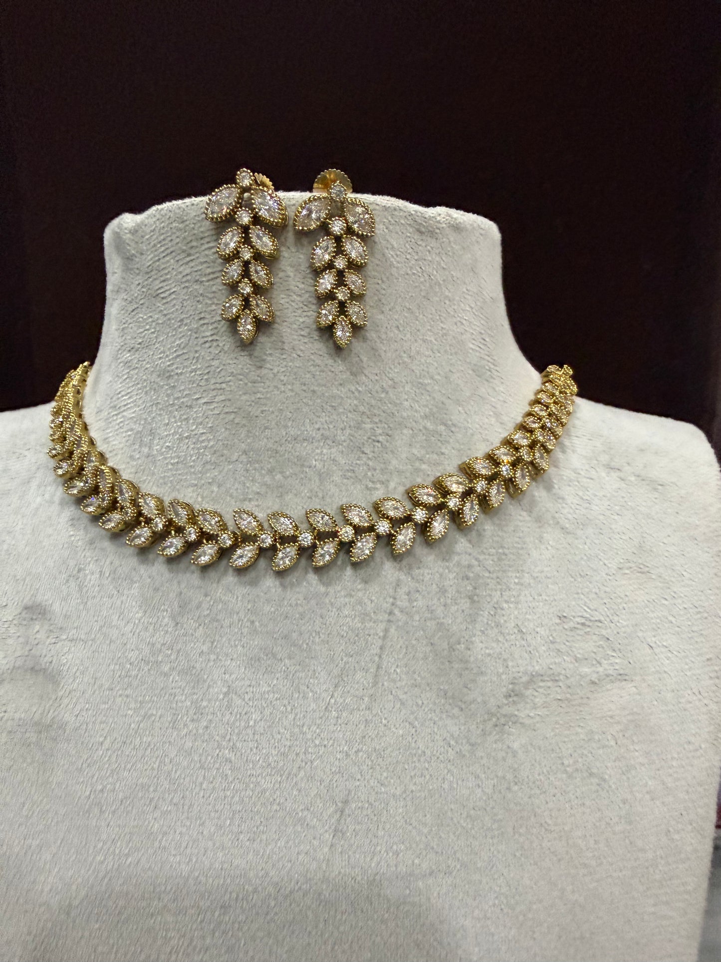 Zariya Gold Finish Leaf Necklace Set