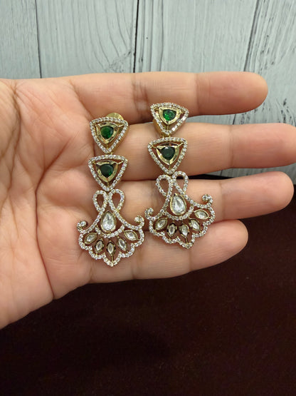 Aaradhya Emerald Floral Moissanite Necklace Set