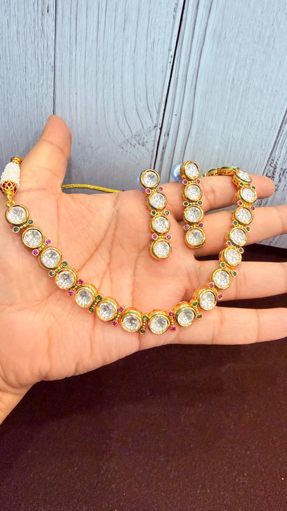 Aarohi Classic Kundan Necklace Set