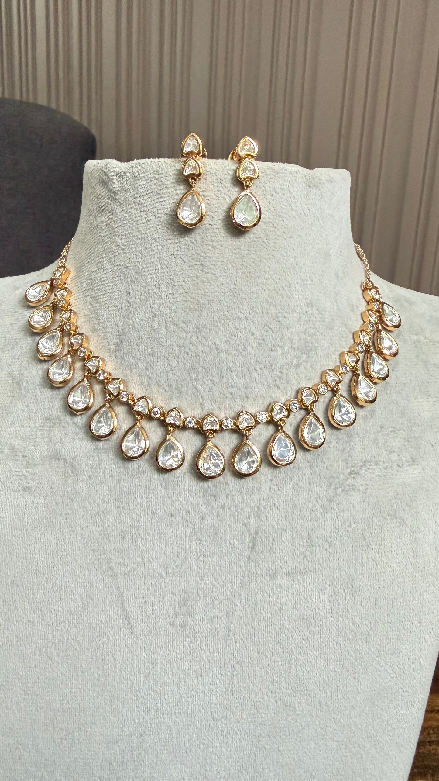 Nitya Drop Moissanite Necklace Set