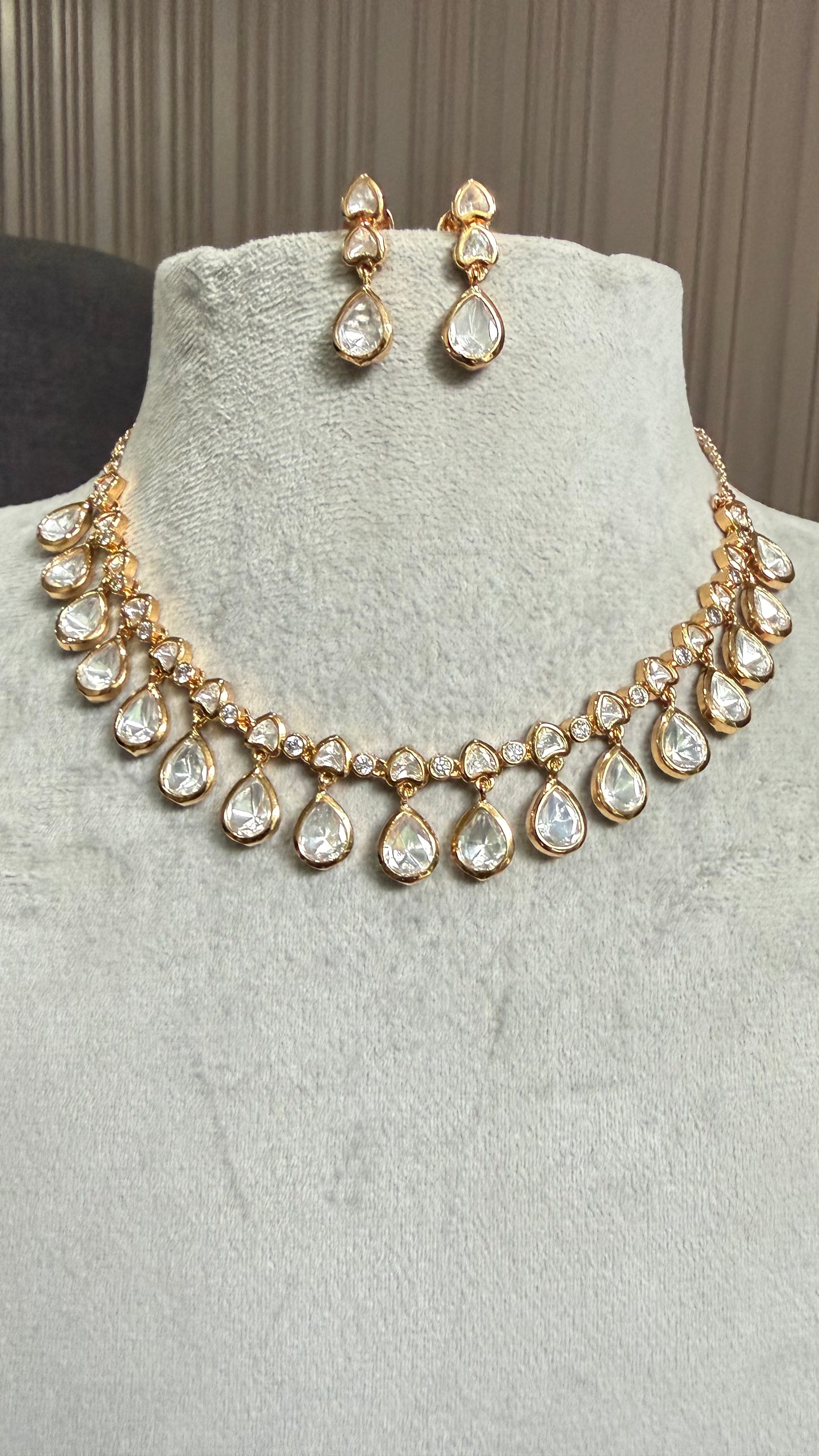 Nitya Drop Moissanite Necklace Set