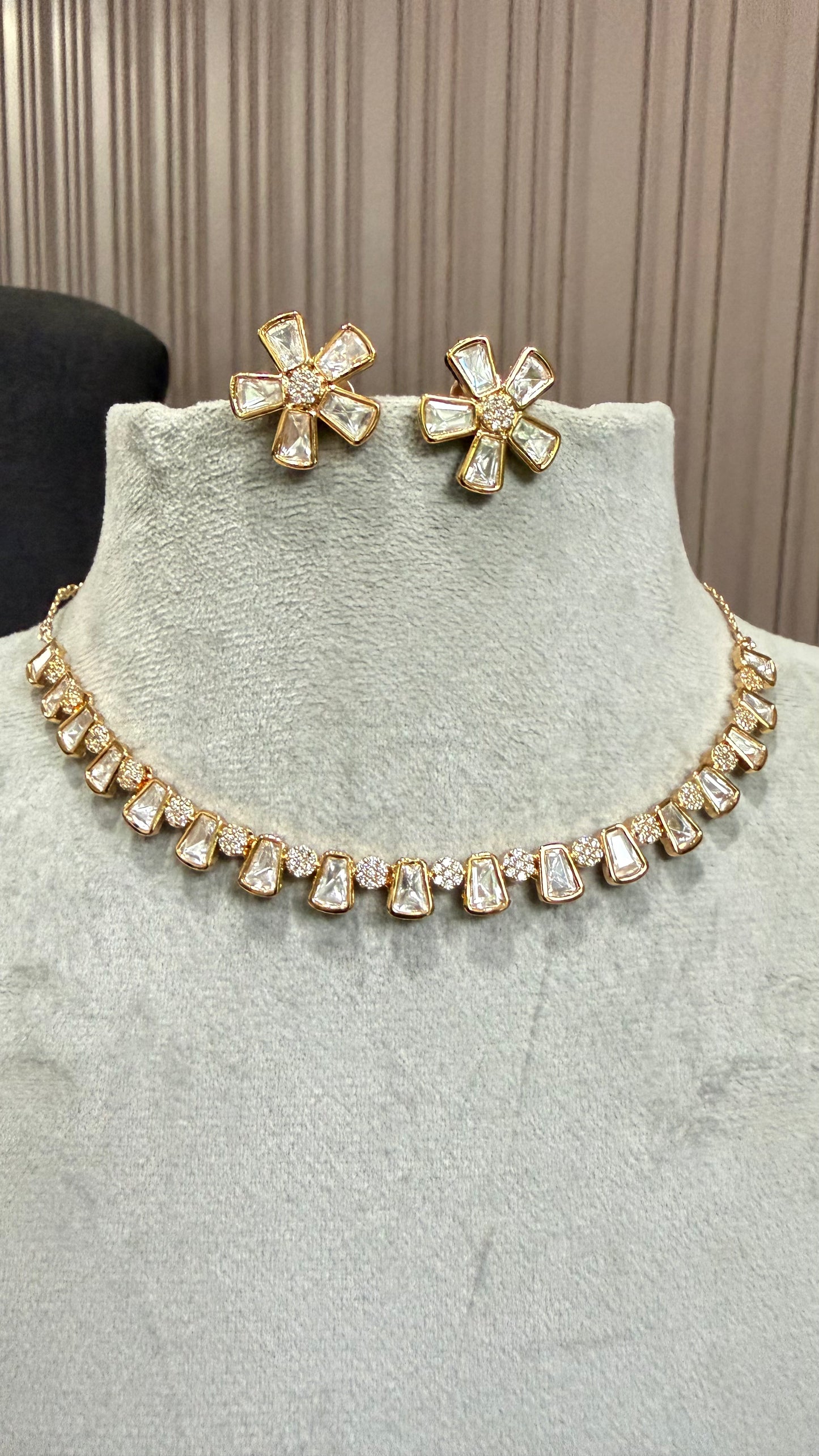 Avira Floral Moissanite Necklace Set