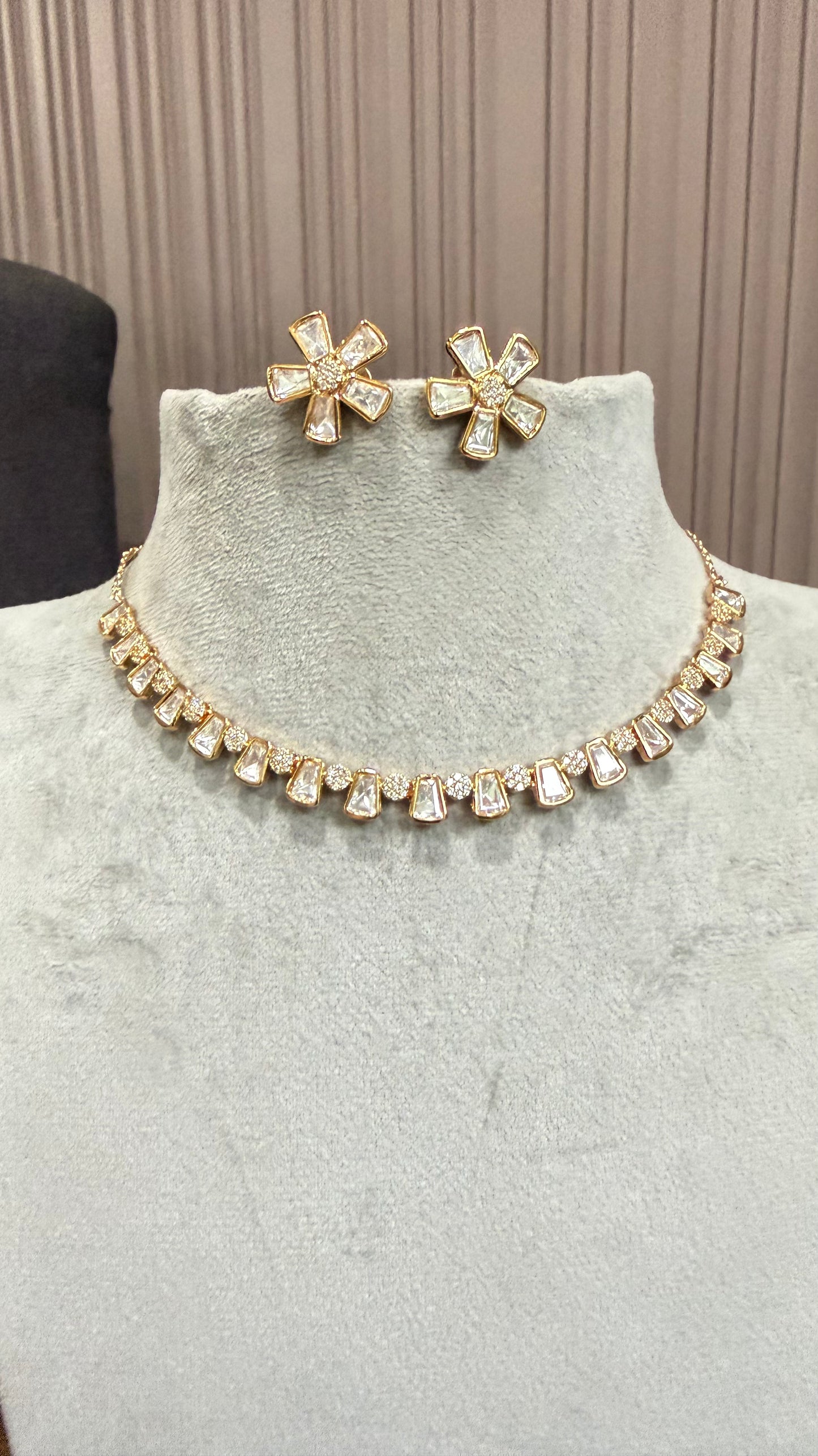 Avira Floral Moissanite Necklace Set