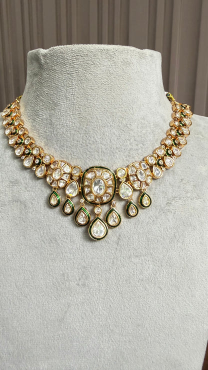 Vanya Emerald Moissanite Necklace Set