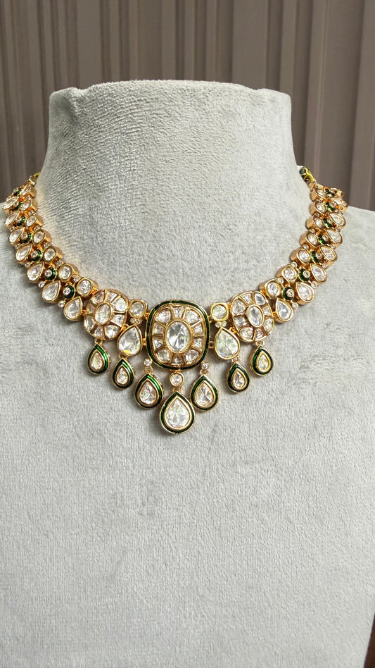 Vanya Emerald Moissanite Necklace Set