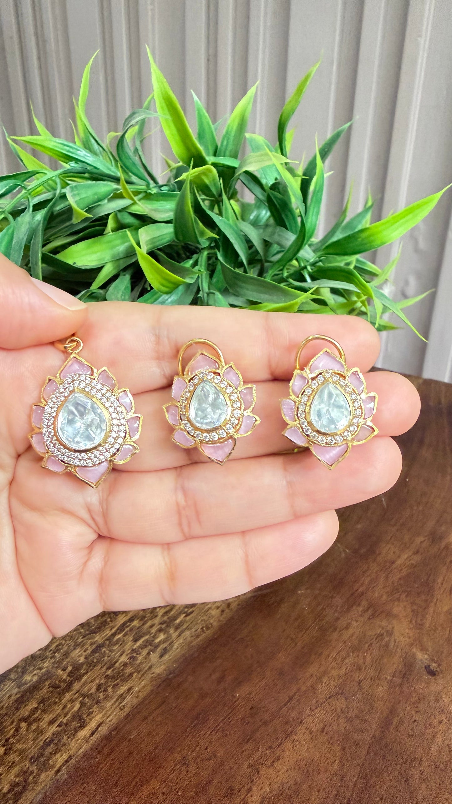 Aarna Blush Lotus Moissanite Pendant Set