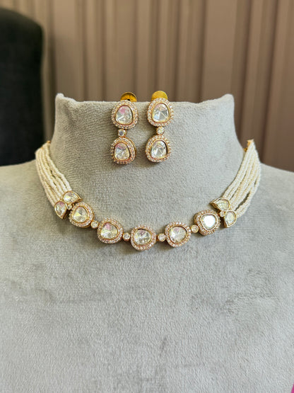 Aavya Pearl Moissanite Necklace Set