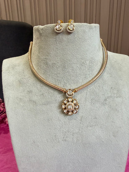 Aarini Floral Moissanite Hasli Necklace Set