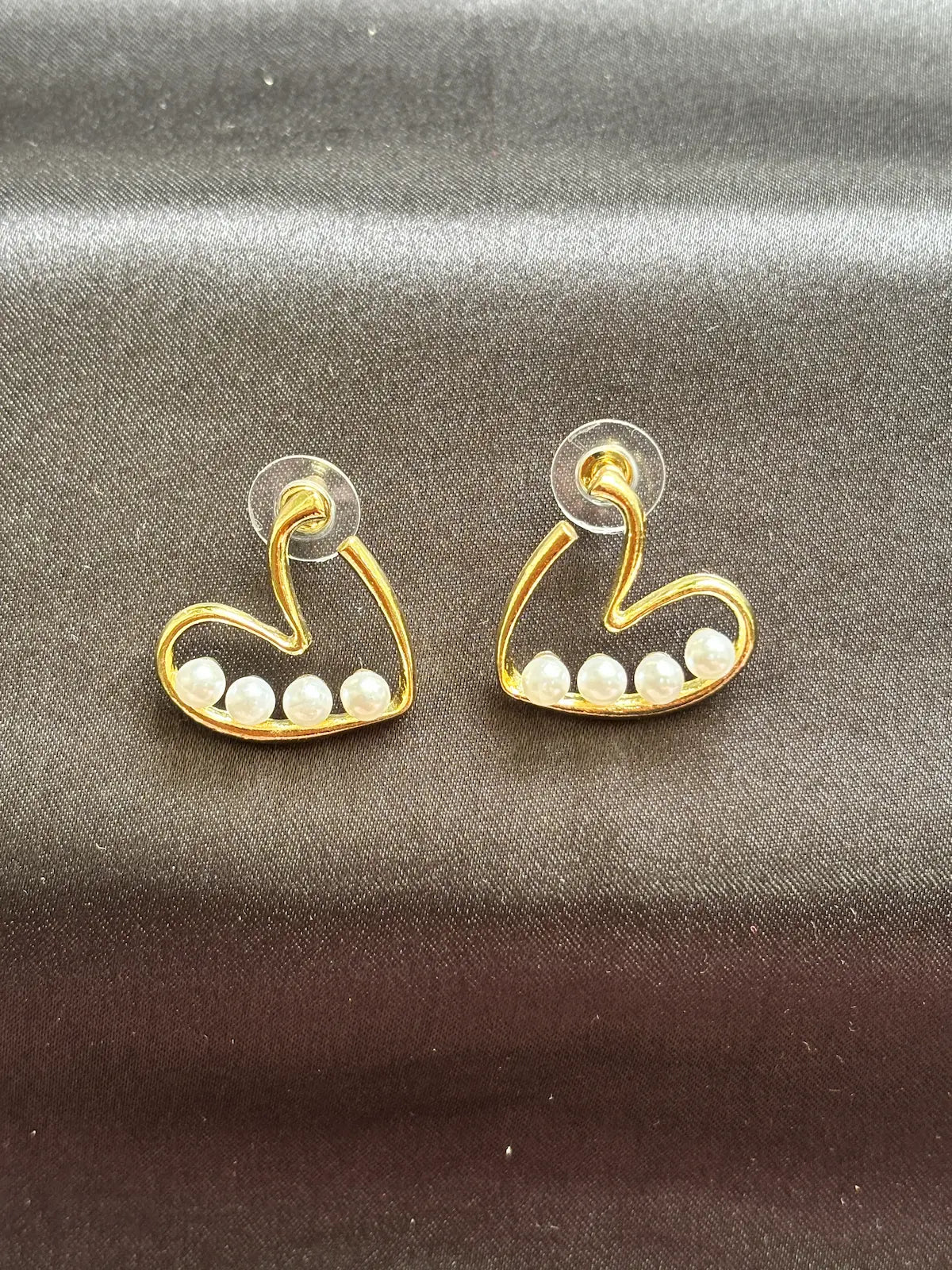 Sweetheart Dangle Studs - 