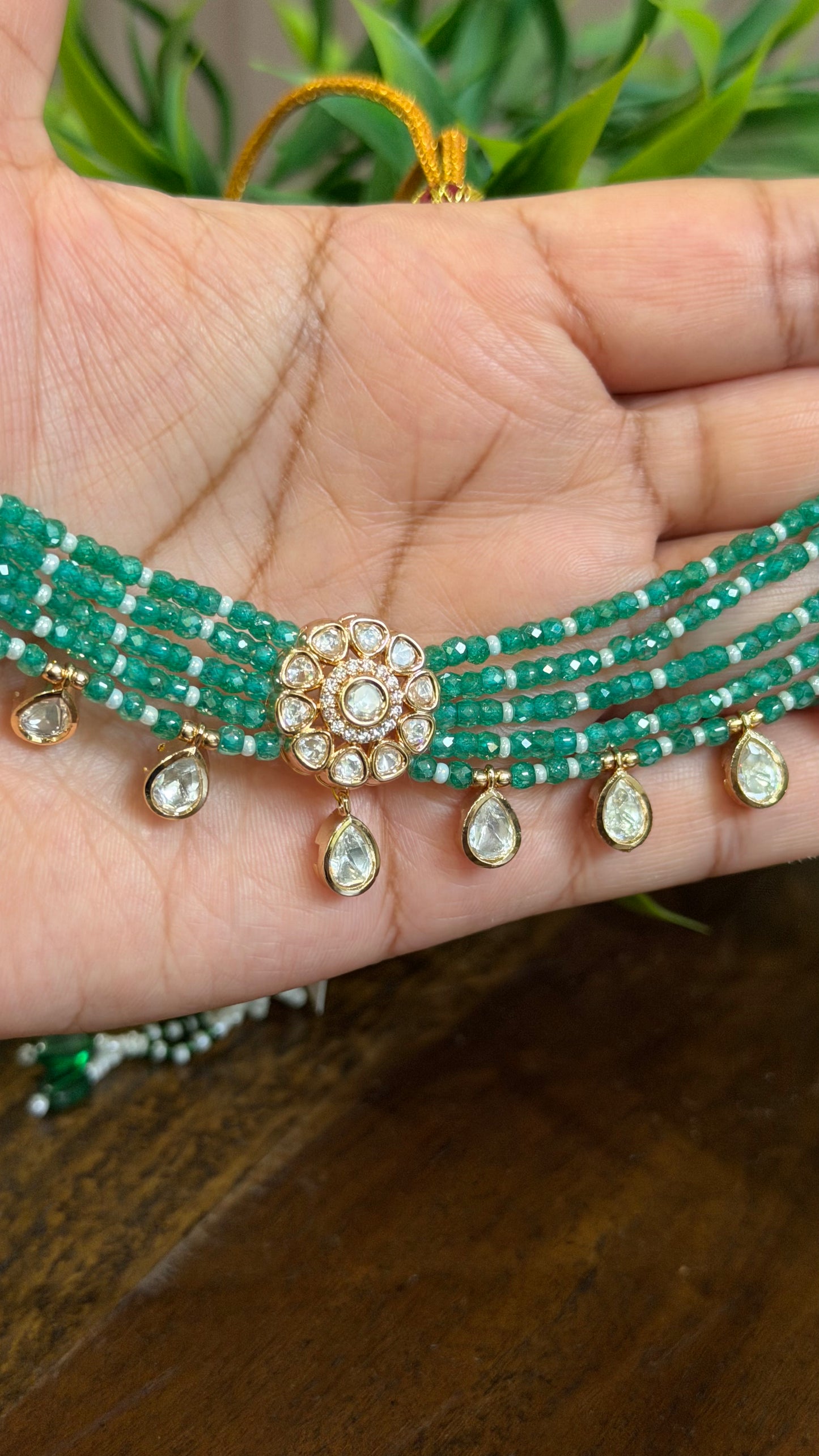 Samaira Emerald Moissanite Choker Necklace Set