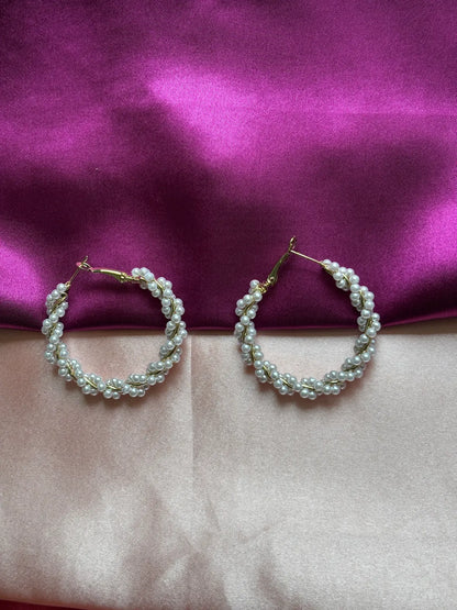 Cosmic Loop Hoops - 
