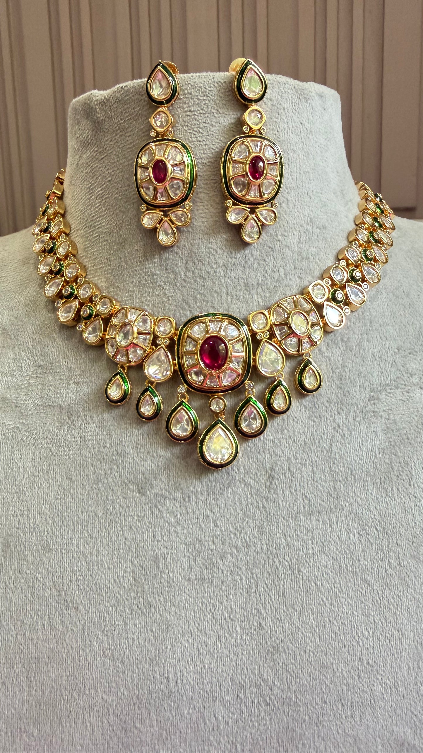Vanya Ruby Emerald Moissanite Necklace Set