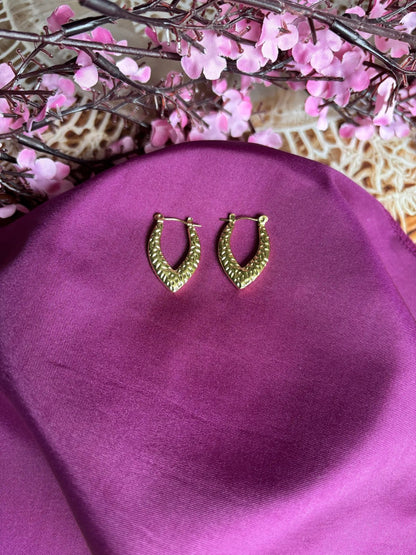 Sculpted Teardrop Anti Tarnish Earrings - 