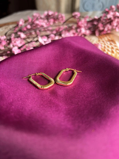 Urban Octa Anti Tarnish Hoops - 