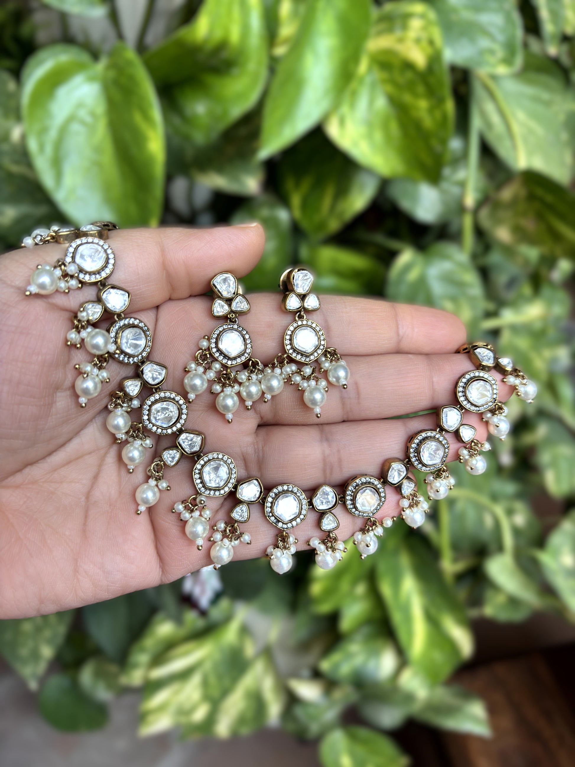 Vaidehi Victorian Pearl Necklace Set - 