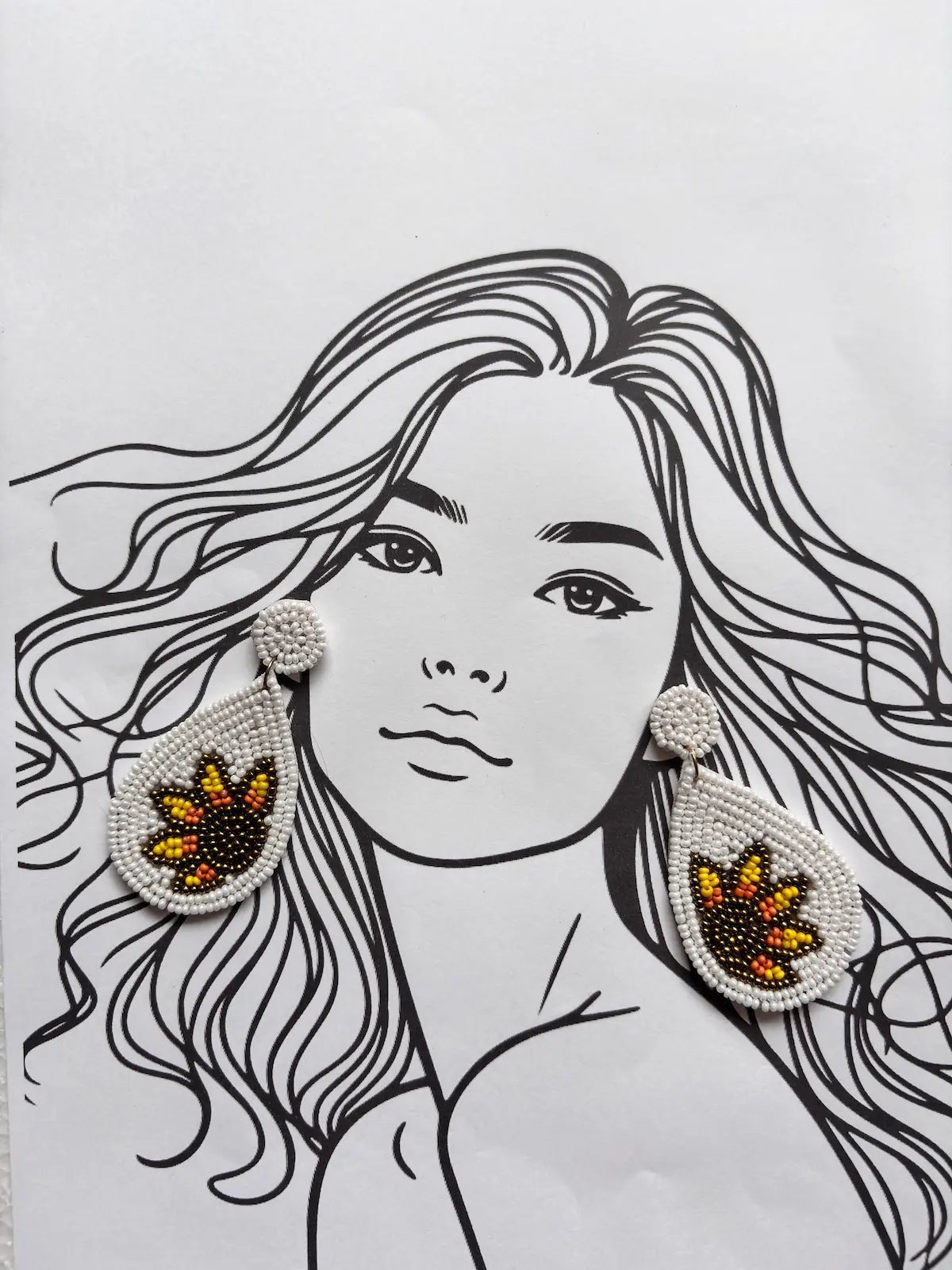Daisy Whisper Beaded Earrings - 