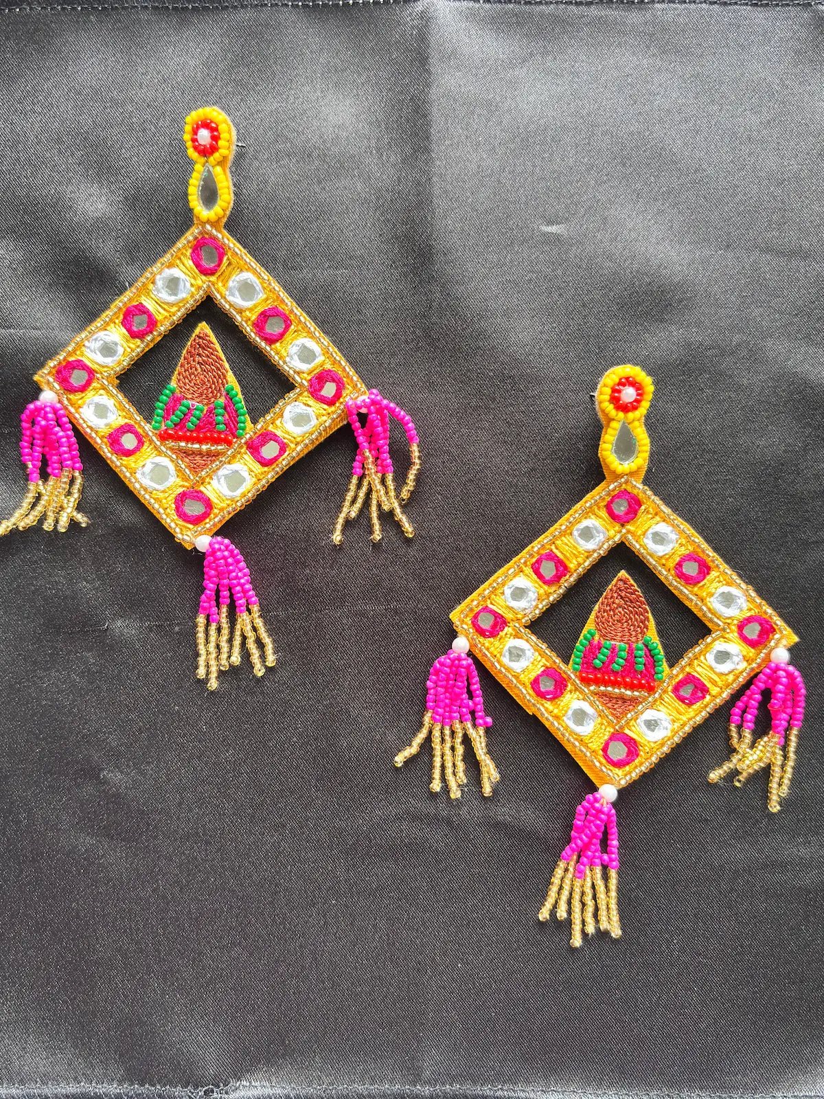Tassel Tyohaar Beaded Earrings - 