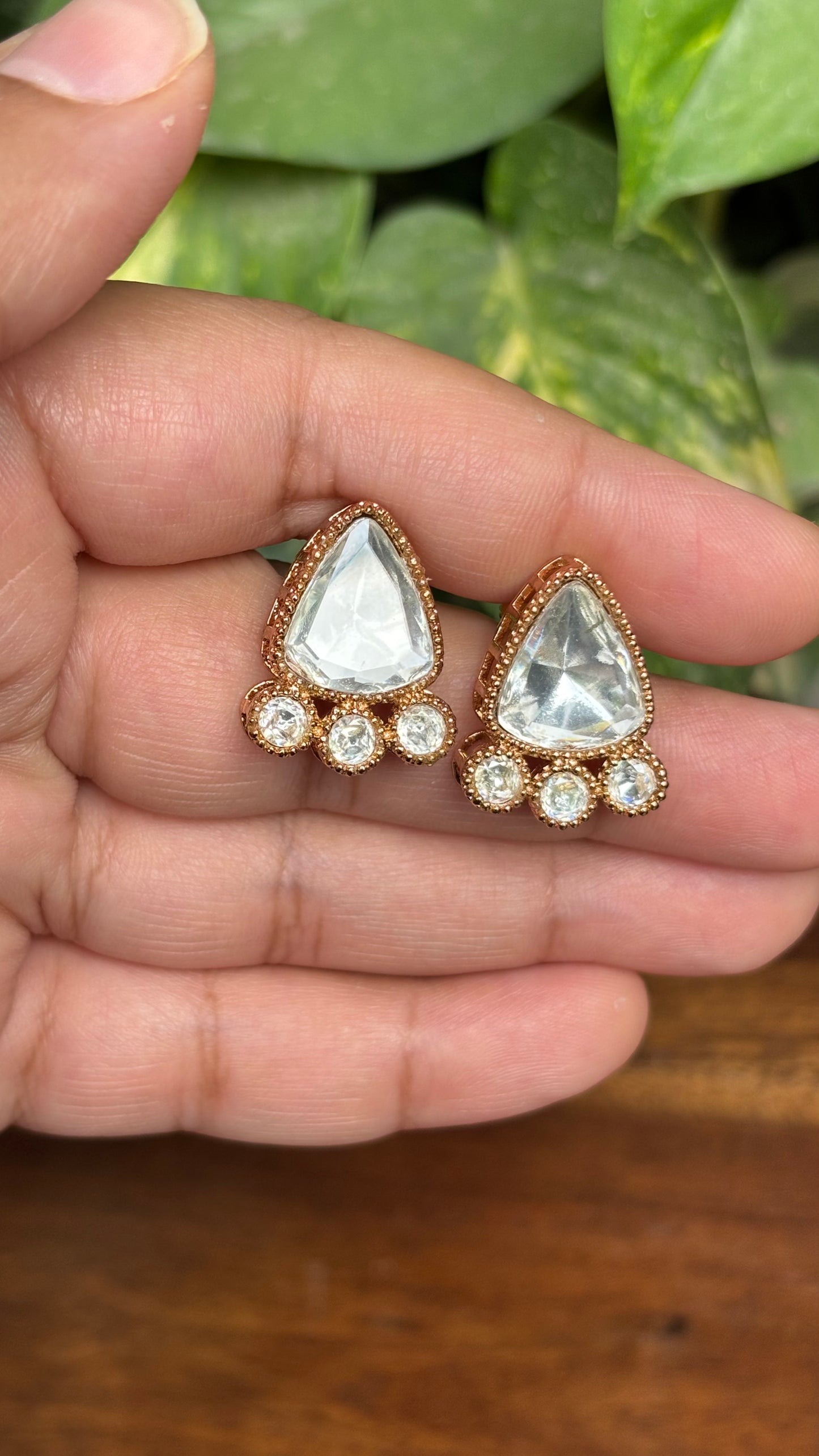 Simran Kundan Pearl Teardrop Studs