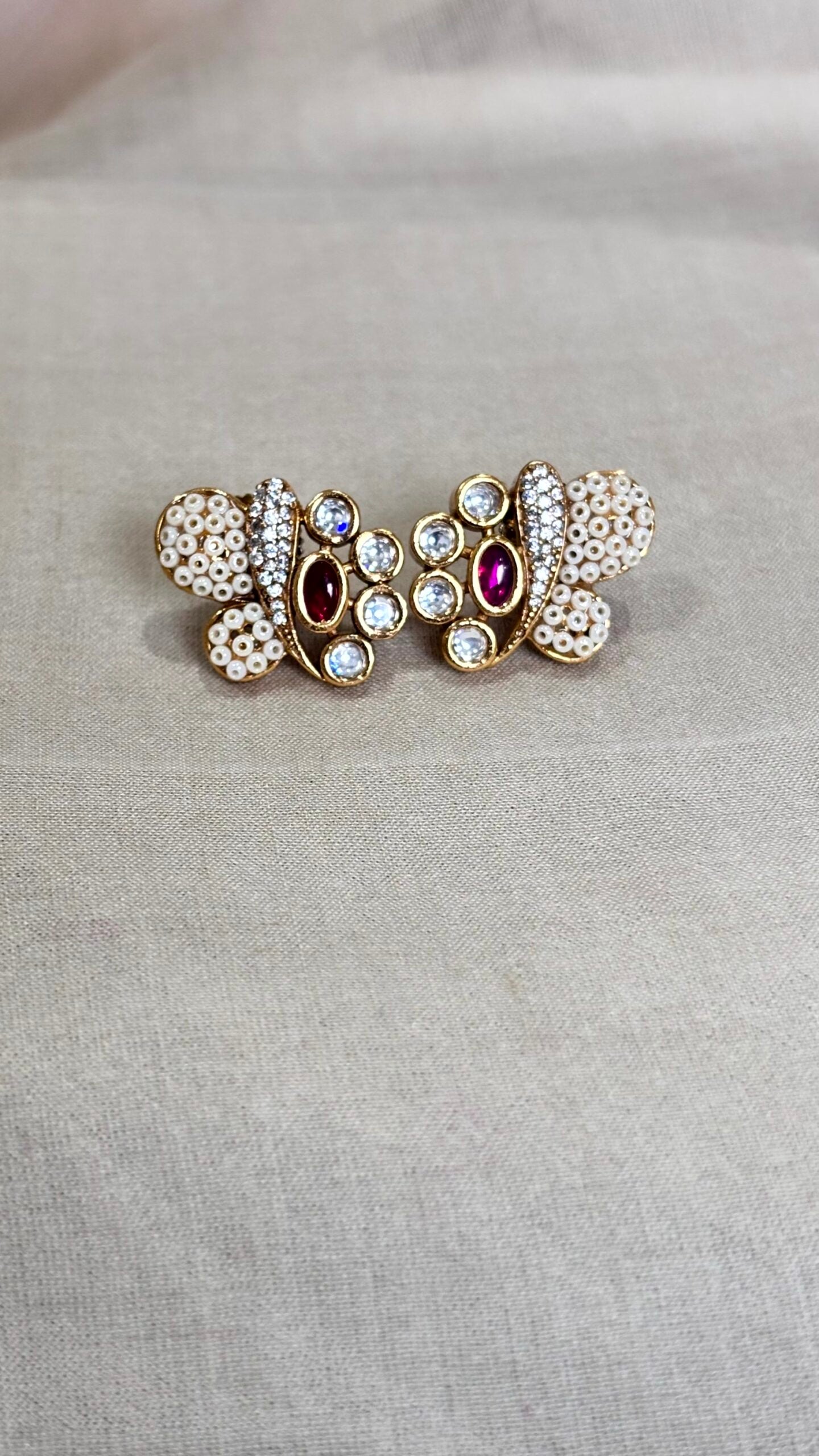 Naina Ruby Pearl Studs - 