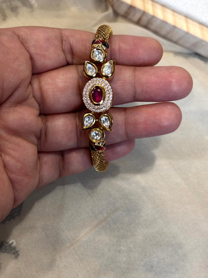 Gulnaar Rajwada Kundan Bangle - N-24-B-K-11SYW-BJ