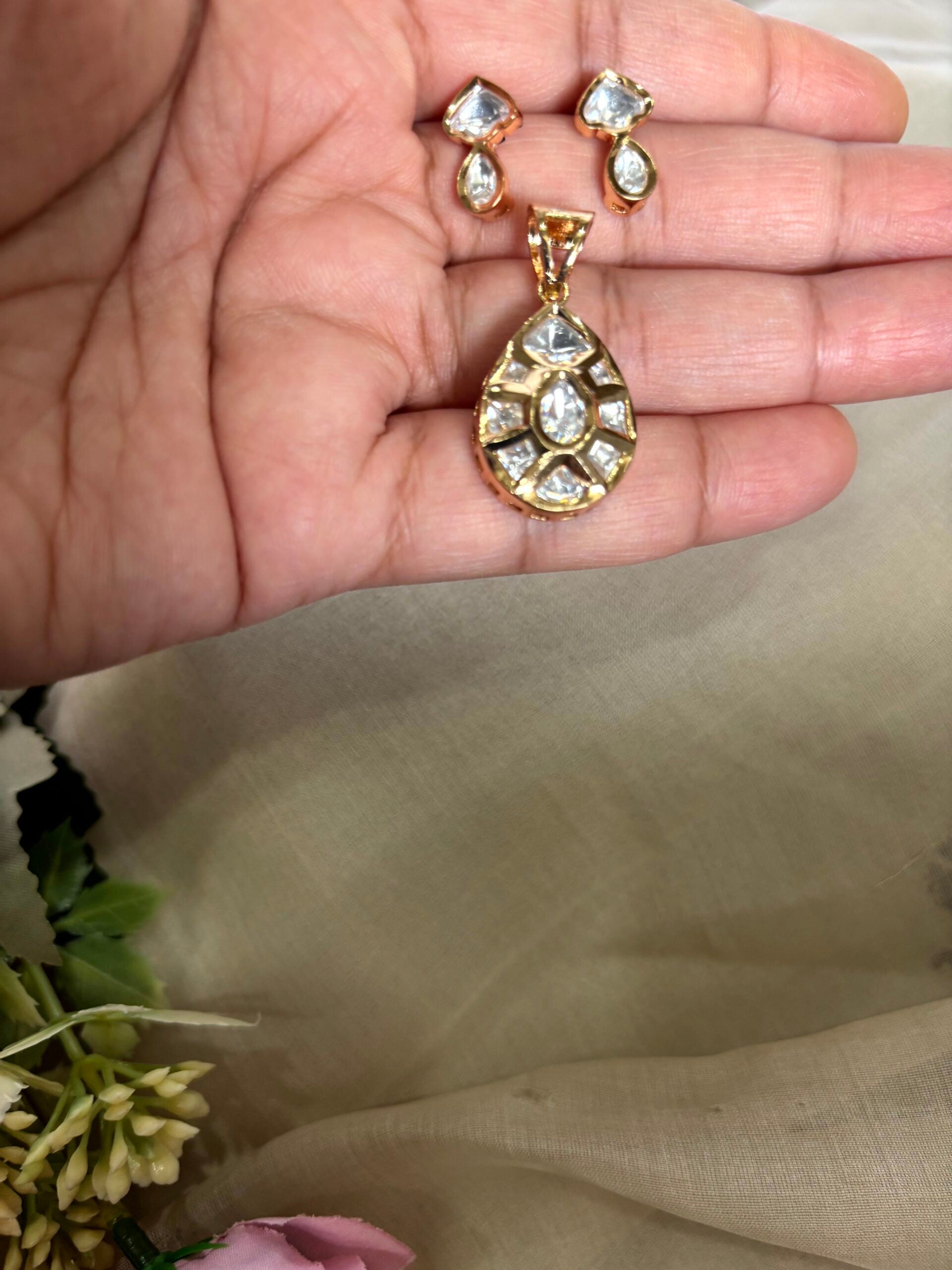 Eesha Tiny Moissanite Gold Pendant Set - A-25-N-M-11QBW-BJ