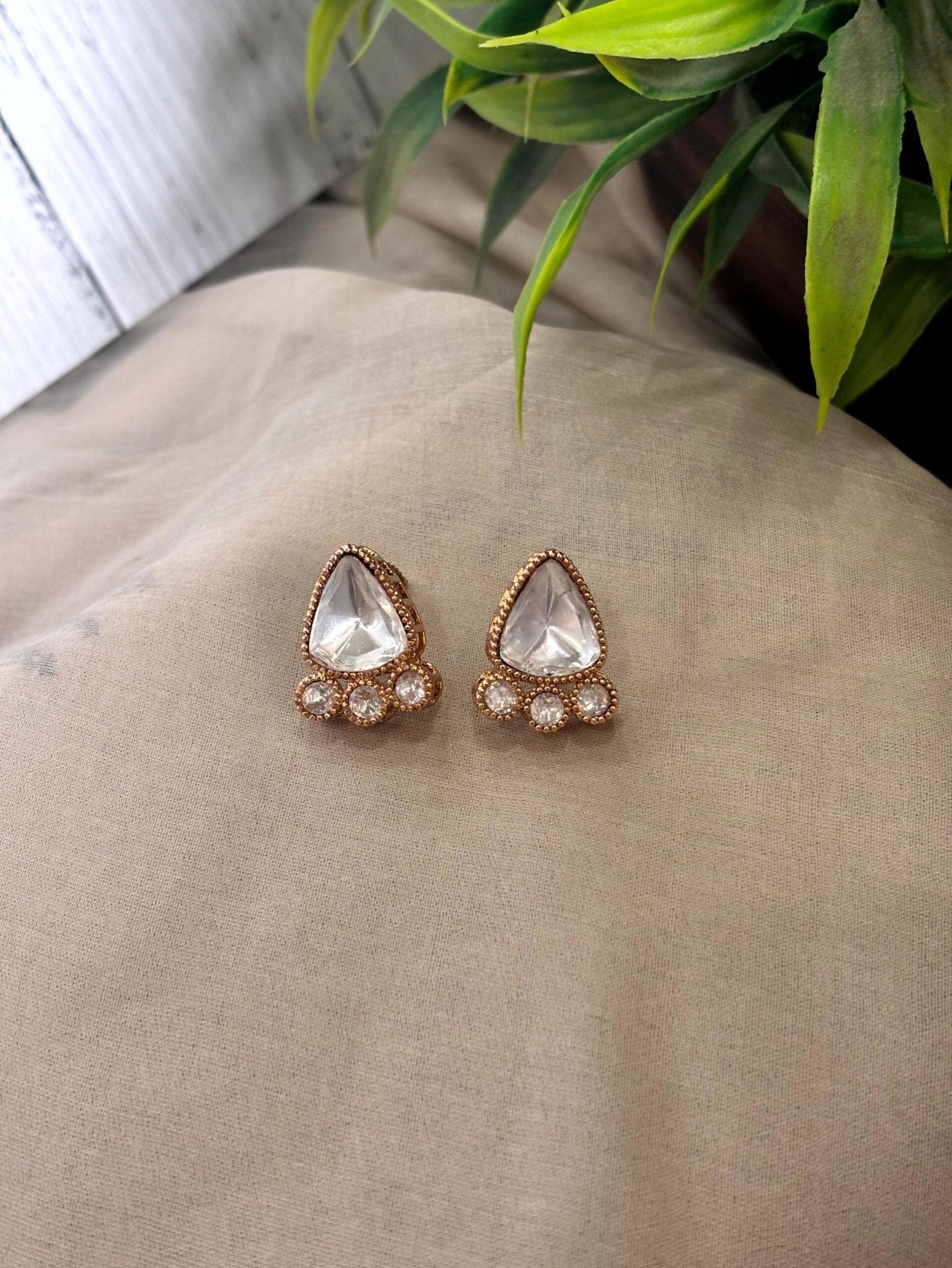 Simran Kundan Pearl Teardrop Studs - 