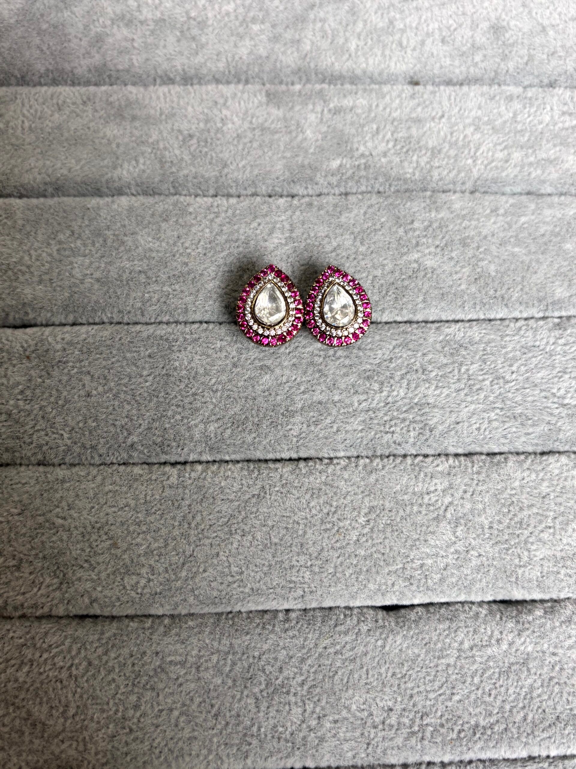 Ishita Ruby Kundan Teardrop Earrings - 