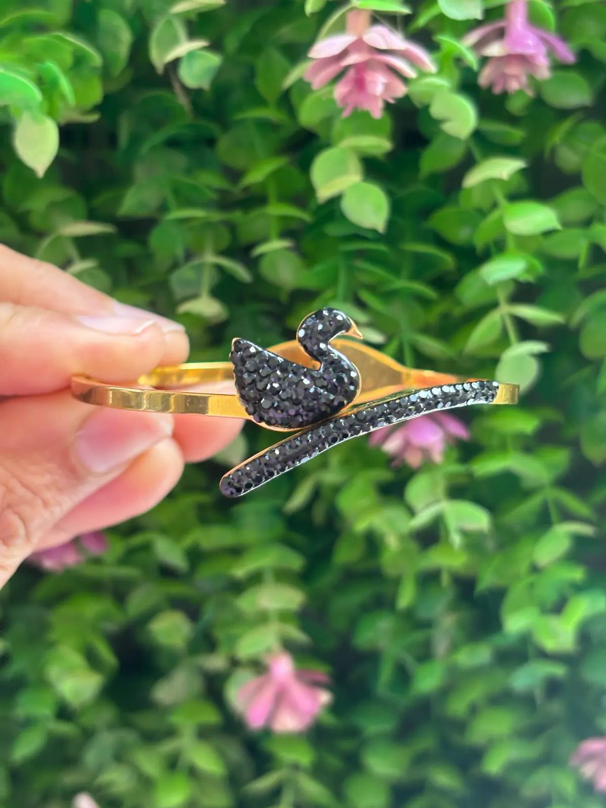 Noir Swan Anti Tarnish Bracelet - 