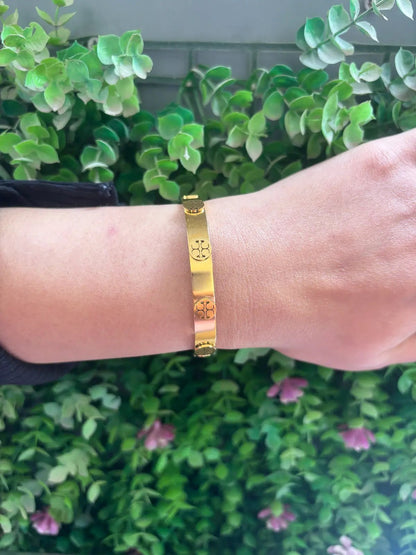 Glow Bound Anti Tarnish Bracelet - 