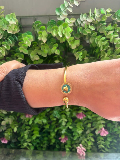 Regal Roar Anti Tarnish Bracelet - 