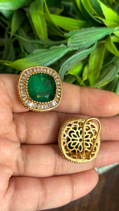 Vanya Emerald Square Stud Earrings - 