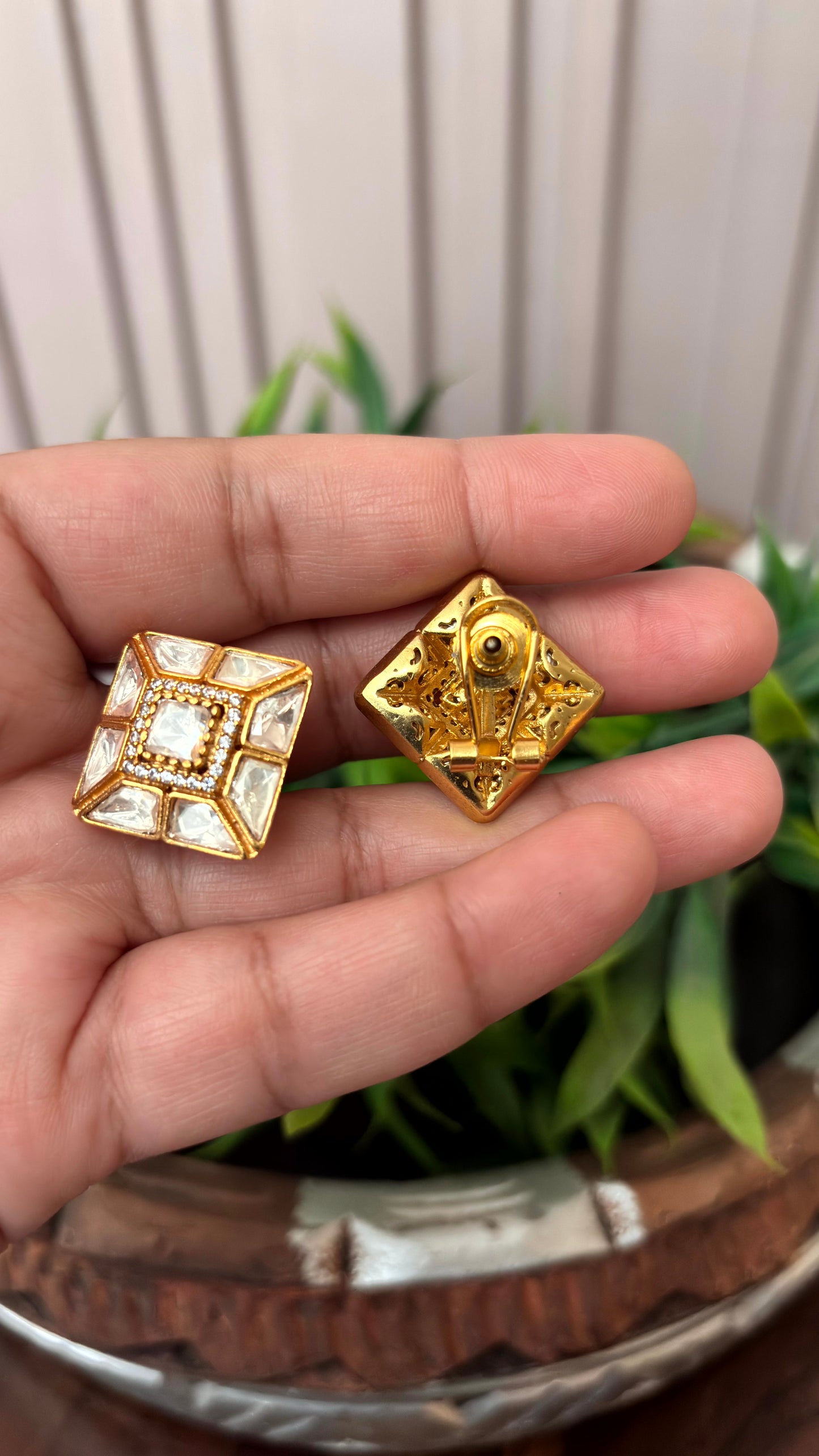Ruhani Crystal Diamond Stud Earrings - 