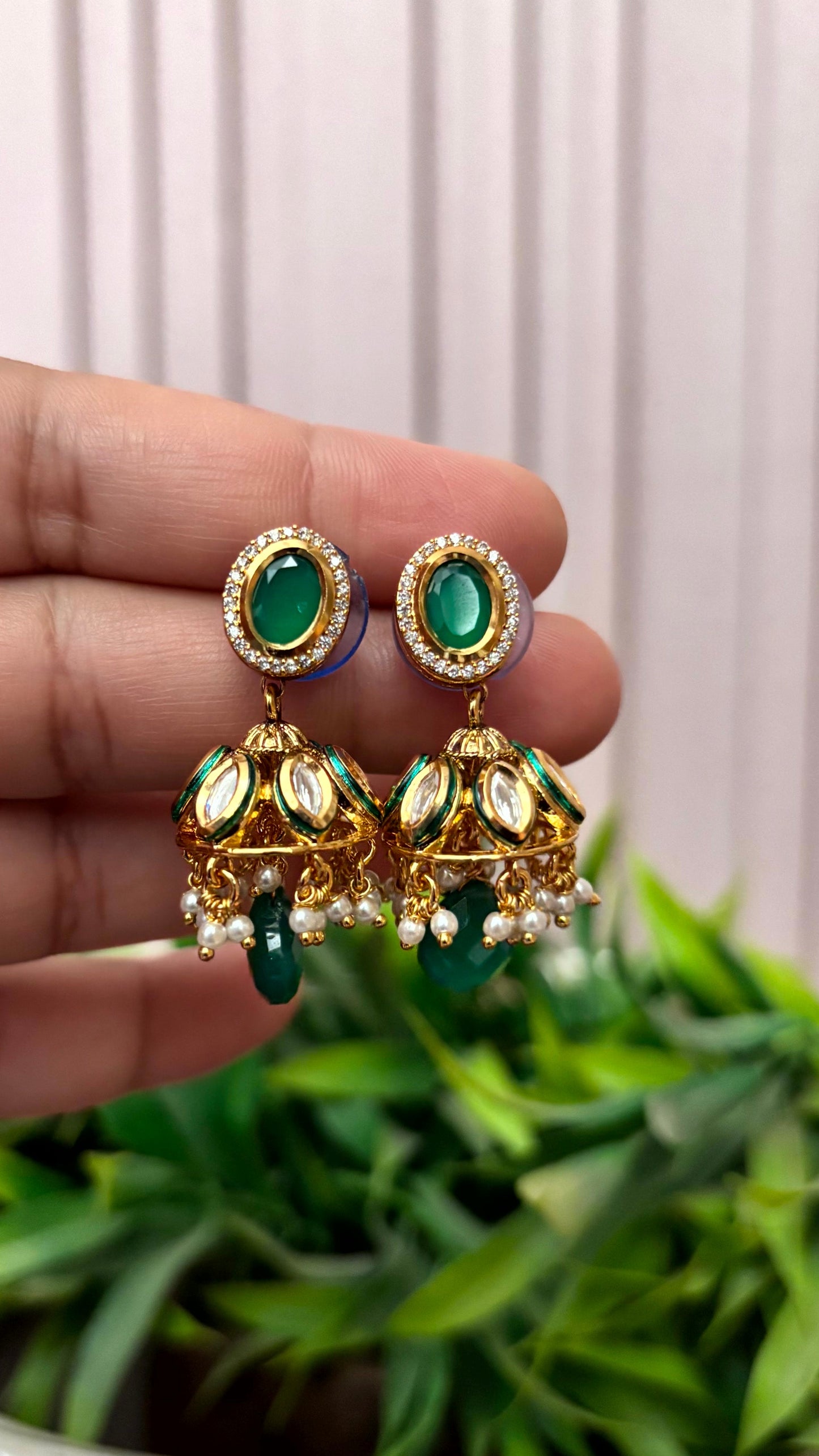 Saanvi Emerald Pearl Jhumki Earrings - 