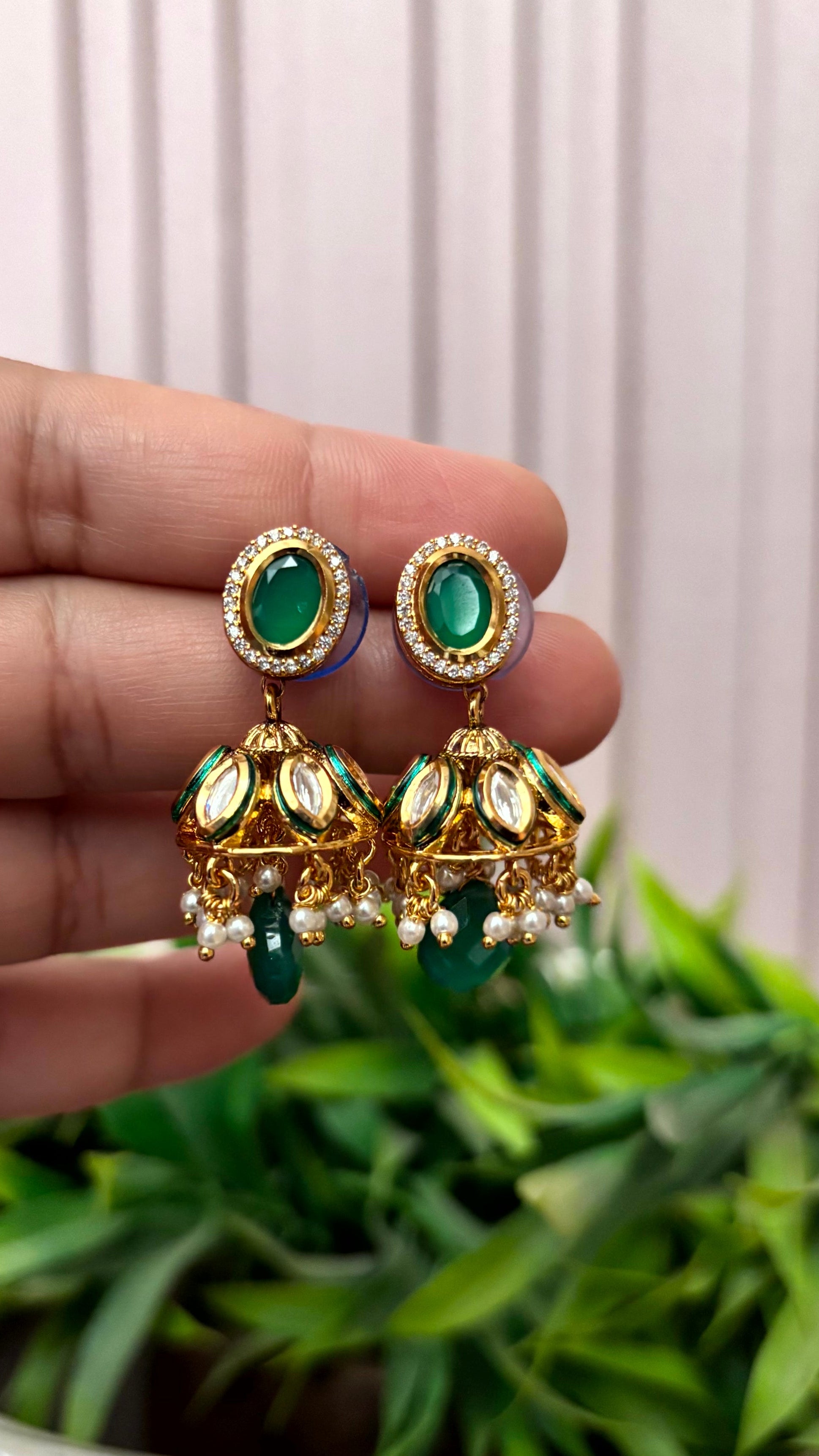 Saanvi Emerald Pearl Jhumki Earrings - 