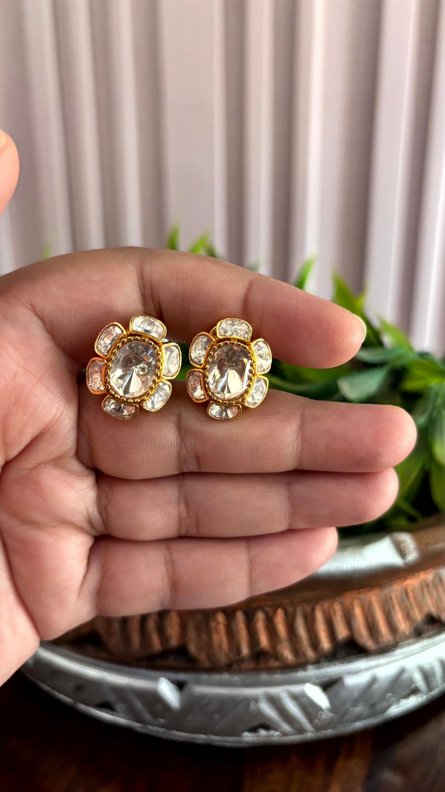Avni Floral Luxe Moissanite Earrings - 