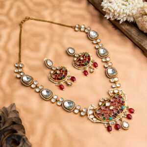 Kundan Maroon Splendor Necklace Set