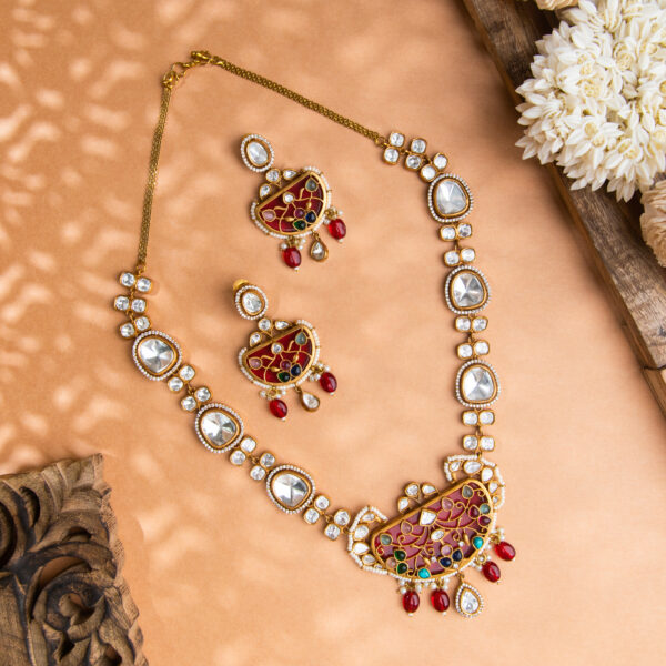 Kundan Maroon Splendor Necklace Set - Image 2