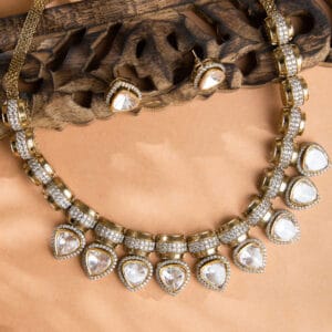 Drum train Moissanite Kundan set