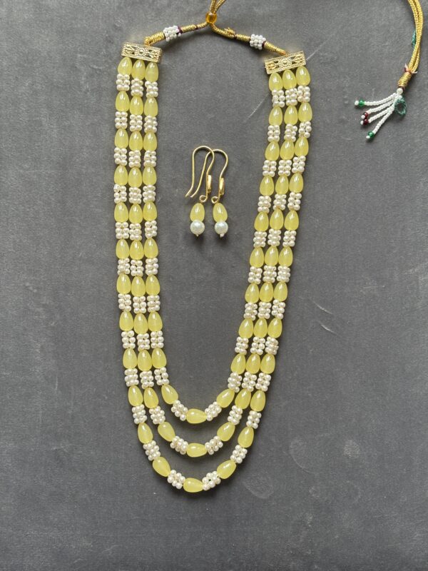 Elora's Golden Threads - Image 2