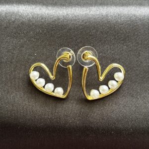 Sweetheart Dangle Studs