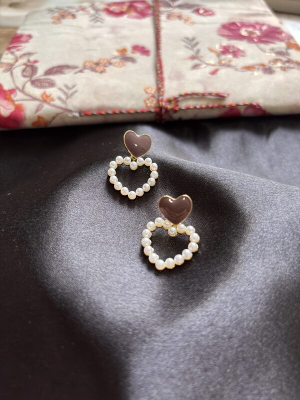 Pearl Pop Hearts