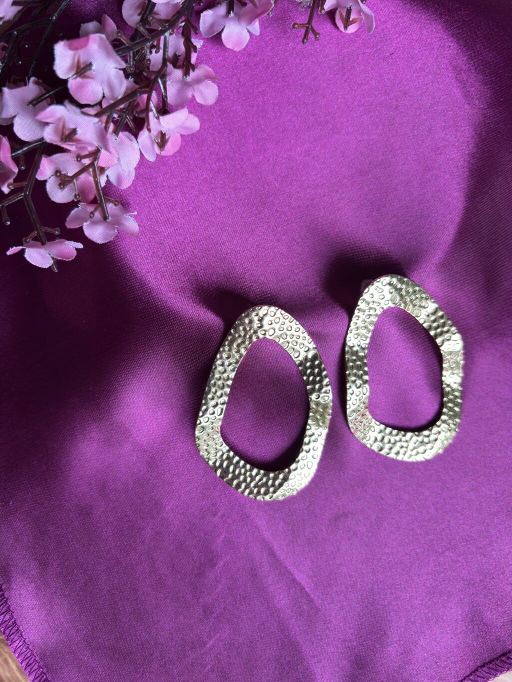 Twist Textured Drape Earrings - Image 2