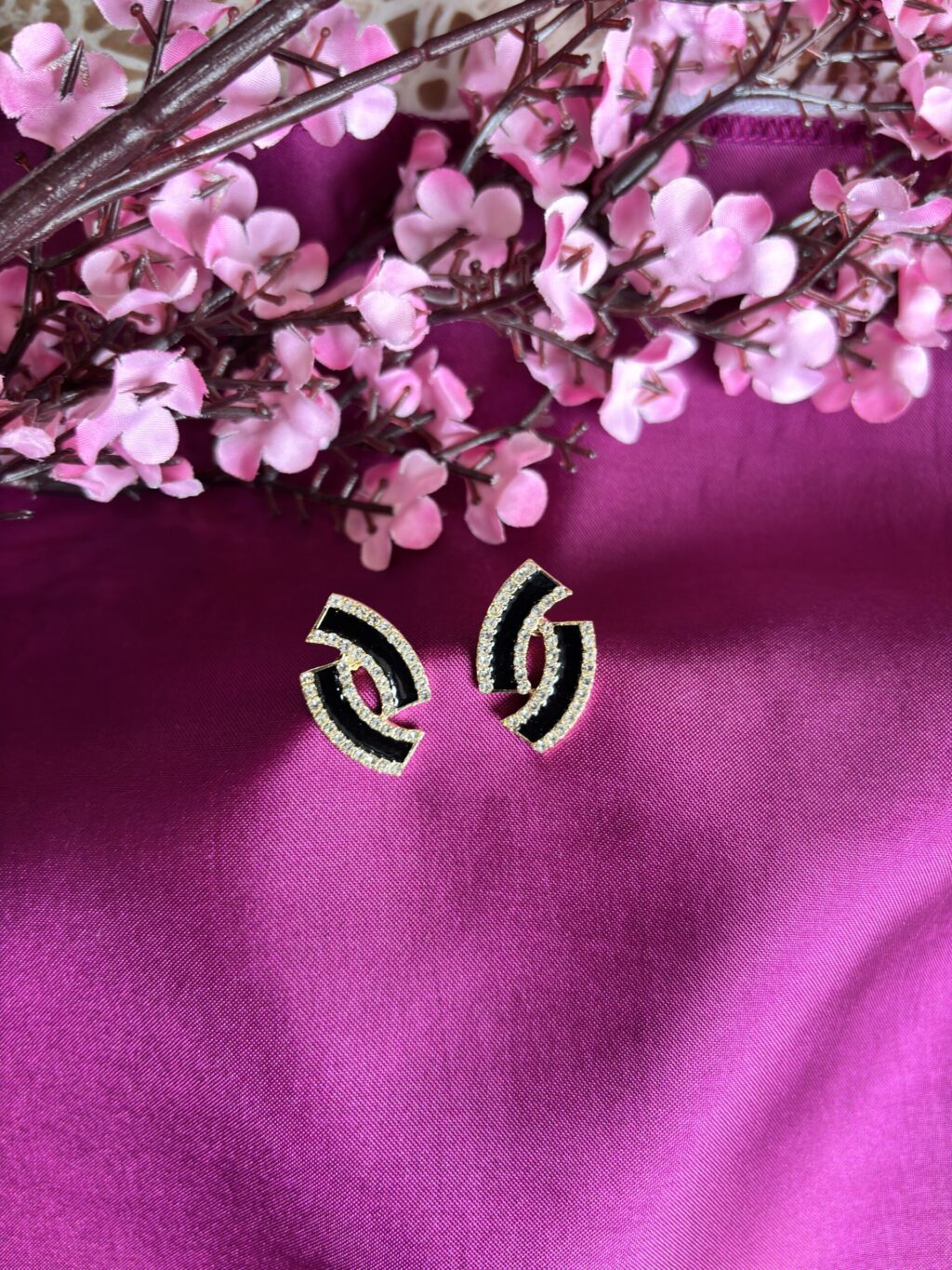 Black Wavy Anti Tarnish Hoops